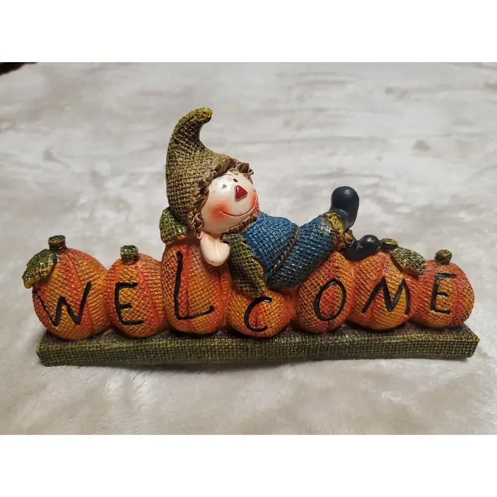 Welcome Halloween Scarecrow Table Decoration
